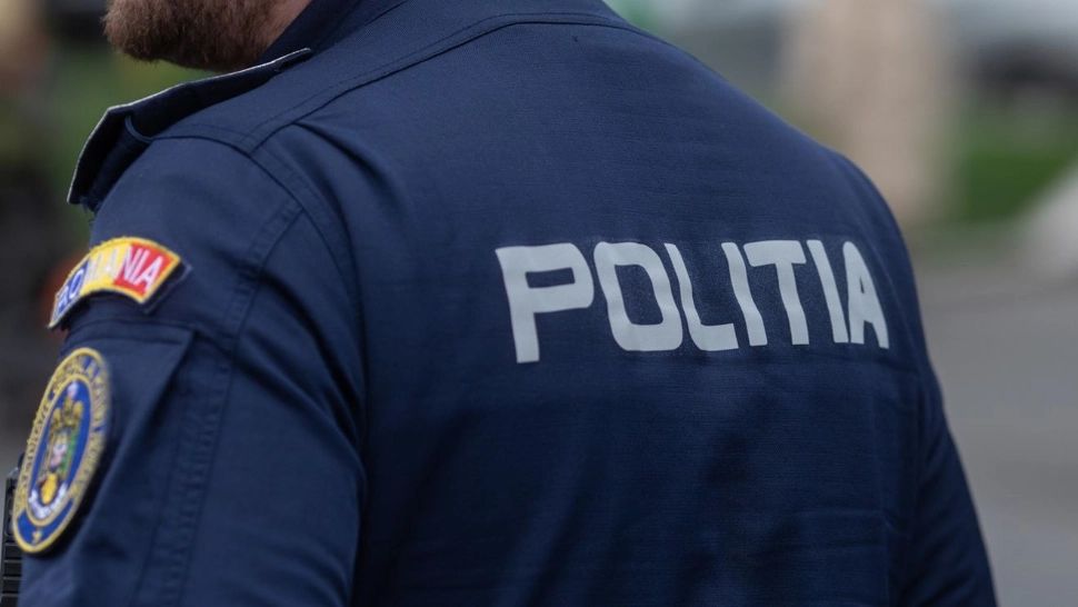 Doi bărbați, arestați pentru uciderea brutală a unui bărbat imobilizat în scaun cu rotile. Unul dintre agresori este recidivist 