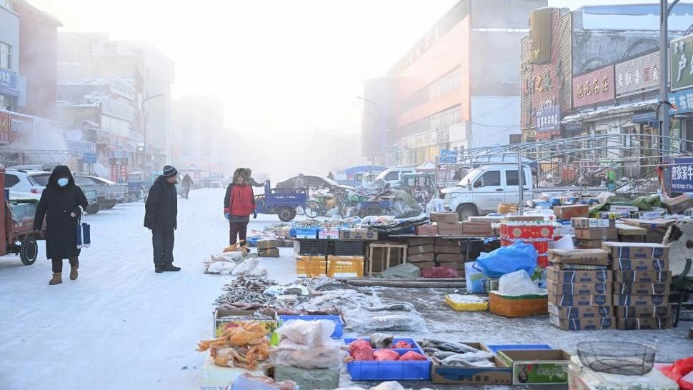 Ger extrem în nord-estul Chinei: un oraș a înregistrat –45°C, dar viața a continuat ca într-o zi obișnuită