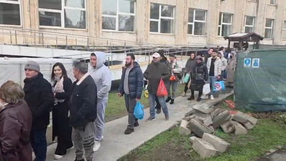 Cozi uriașe pentru vizite la Spitalul Județean Constanța. Restricții dure, impuse din cauza exploziei cazurilor de gripă – VIDEO