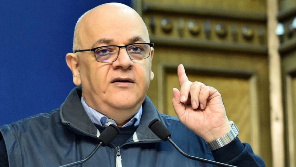 Raed Arafat pledează pentru limitarea accesului copiilor la rețelele sociale: „Nu este vorba despre cenzură, ci despre protecția sănătății mintale”