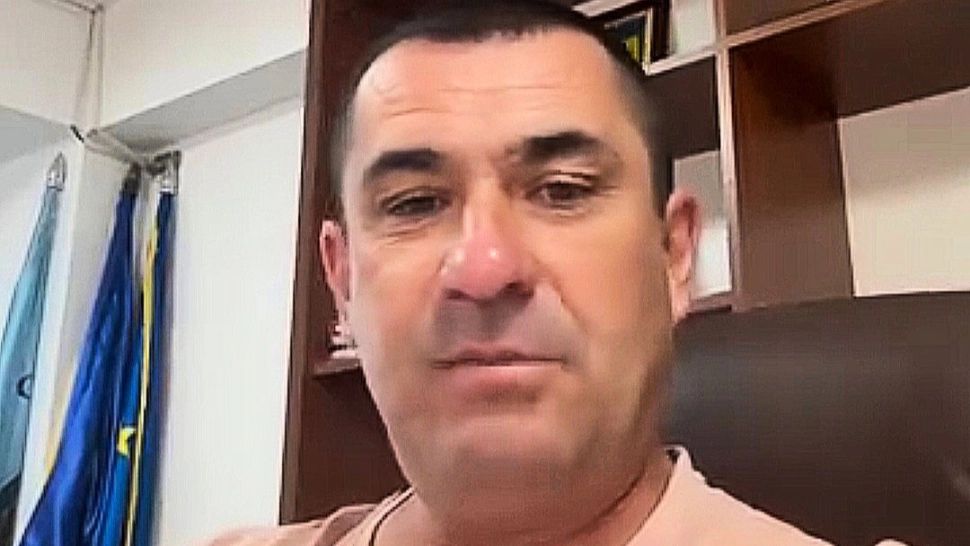 Primar din județul Giurgiu, reținut de DIICOT. Bărbatul este suspectat de pornografie infantilă, corupere sexuală a minorilor și influențarea declarațiilor