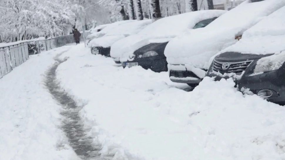 Ger și vânt puternic în toată țara. Unde revin ninsorile și cât va dura noul episod de iarnă?