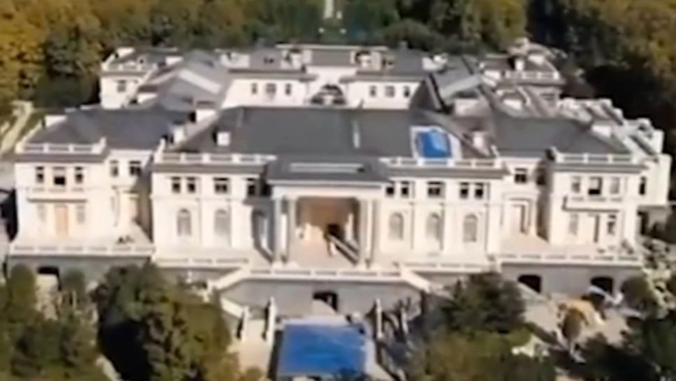 Lux impresionant pentru Putin: palat de 130 de milioane în Crimeea, cu spa, sală de operații și heliport