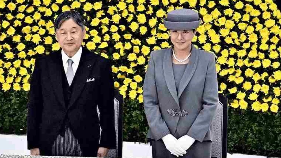 Incident șocant la discursul de Anul Nou al împăratului Japoniei: un tânăr s-a dezbrăcat complet în fața familiei imperiale