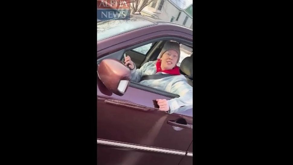 Noi imagini cu incidentul din Minneapolis. Momentul împușcăturilor, surprins chiar de camera corporală a agentului ICE care a deschis focul VIDEO