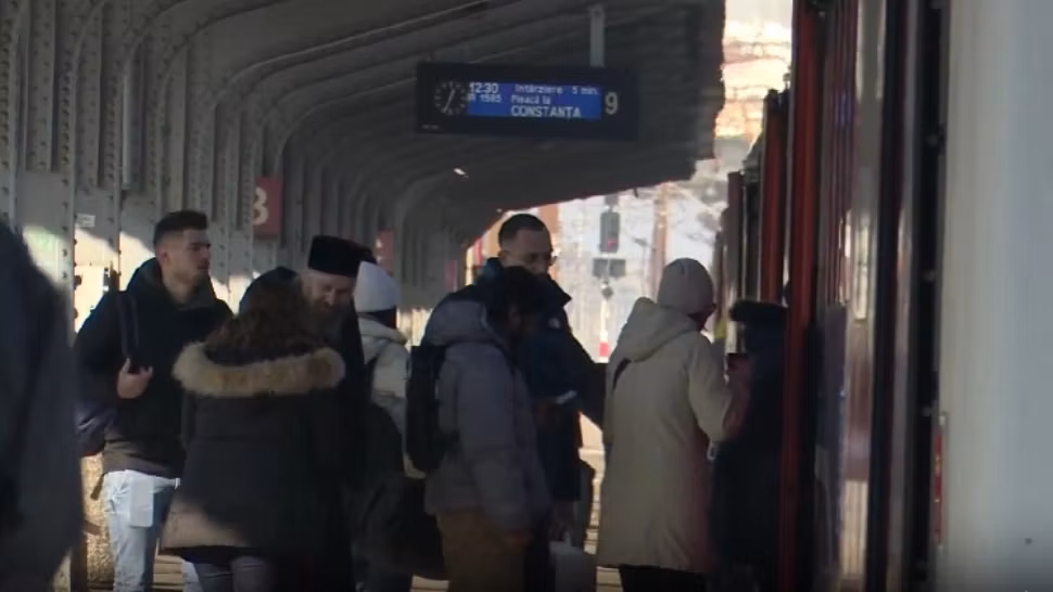 România pe șine rupte: moștenirea pe care o ignorăm. CFR în comă: trenuri lente și gări în paragină