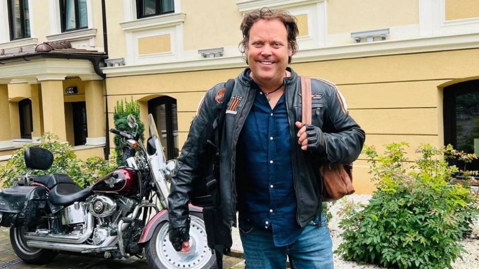 Charlie Ottley, omul care a arătat întregii lumi frumusețile României, a început un nou proiect de promovare al țării noastre în marile capitale de pe glob