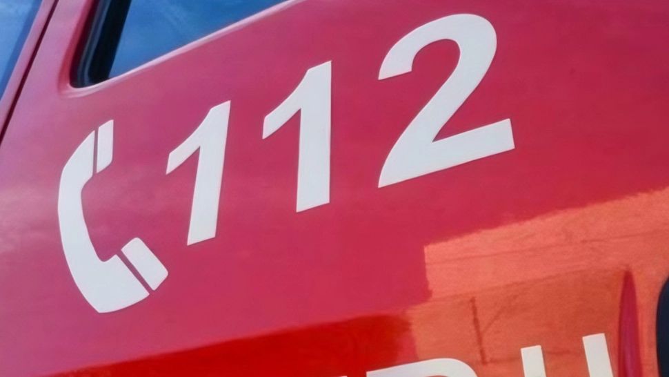 Sfârșit tragic pentru o femeie din județul Botoșani după ce casa i-a fost cuprinsă de un incendiu. O butelie a explodat