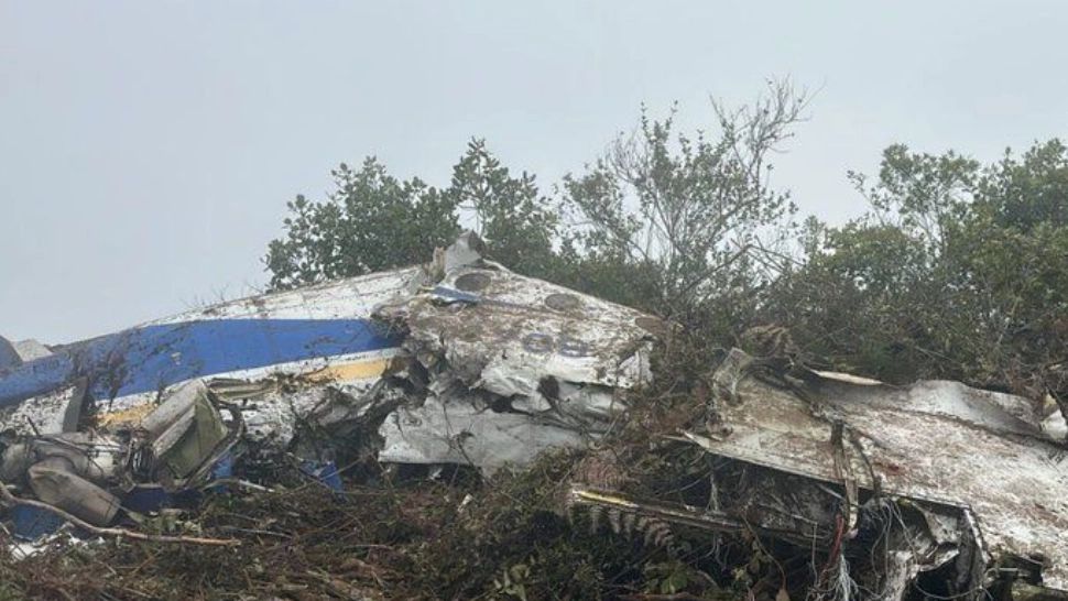 Avion prăbușit în Columbia, lângă Venezuela: 15 persoane au murit, inclusiv un parlamentar - VIDEO