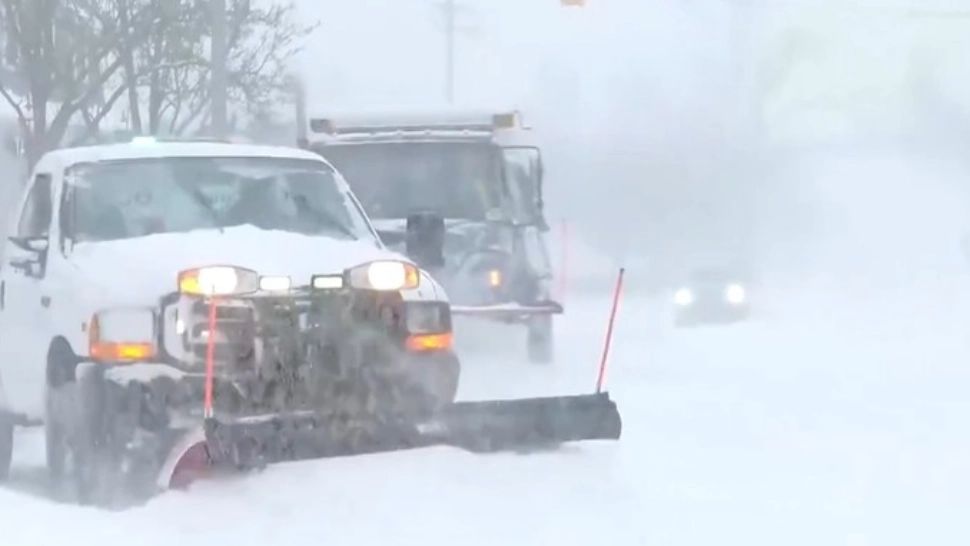 România, lovită de cel mai crunt episod de iarnă: cod portocaliu de viscol și ninsori. Strat de zăpadă de o jumătate de metru HARTA