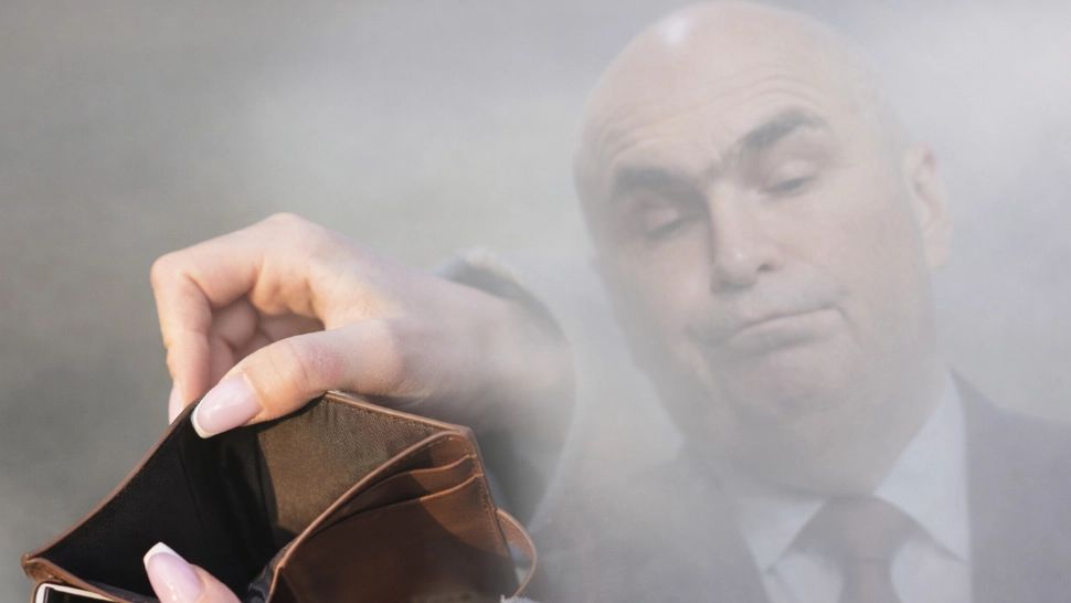 Bolojan anunță PRĂPĂD în administrația locală: „Două treimi din primării au personal supradimensionat” - VIDEO