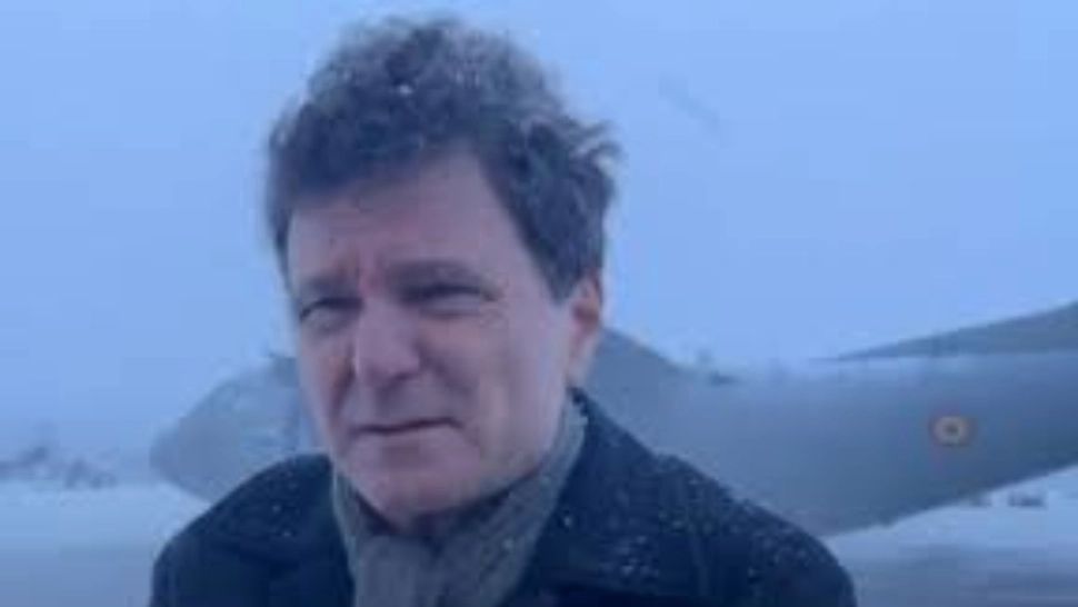 Nicușor Dan este singurul șef de stat blocat în Paris, toți liderii europeni au părăsit Franța încă de aseară. Președintele cere acum un avion al instituției