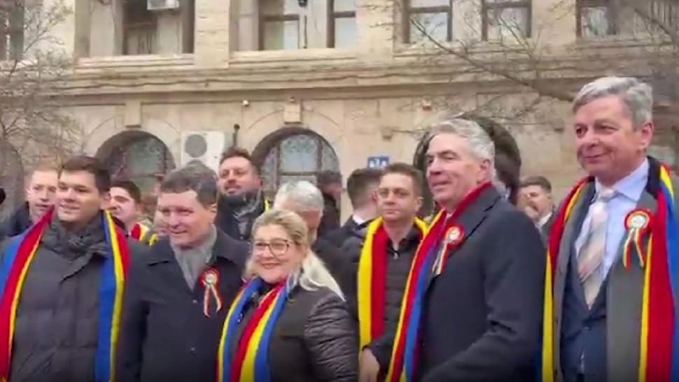 Nicușor Dan s-a pozat cu Anastasiu de Ziua Unirii. Președintele țării, în poză cu șpăgarul demisionar