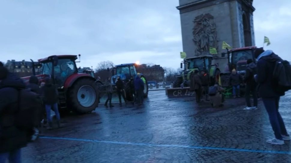 Zi decisivă pentru viitorul fermierilor europeni. Franța va vota împotriva acordului UE–Mercosur, după protestele uriașe de stradă