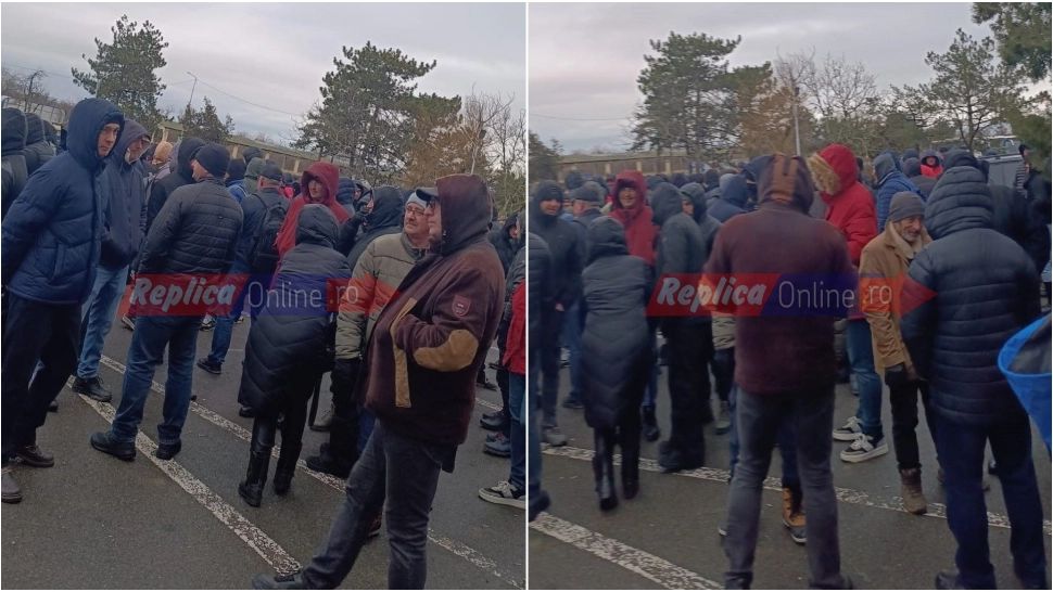 Protest la rafinăria Petromidia. Zeci de angajați își strigă nemulțumirile 