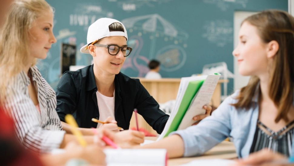 România, pe ultimul loc în Europa la numărul studenților care muncesc în timpul facultății