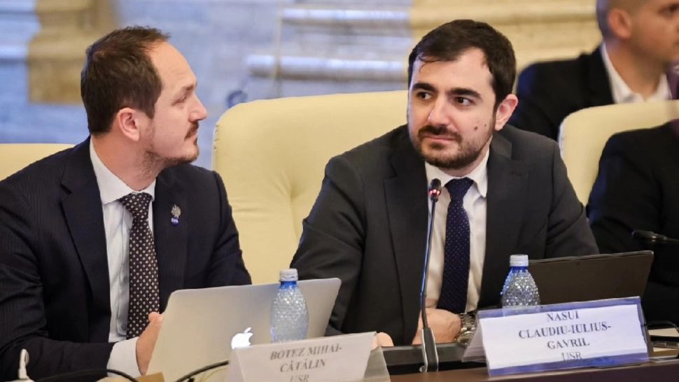 Claudiu Năsui: „Guvernul Bolojan îți rupe picioarele și după îți dă cârjă!”