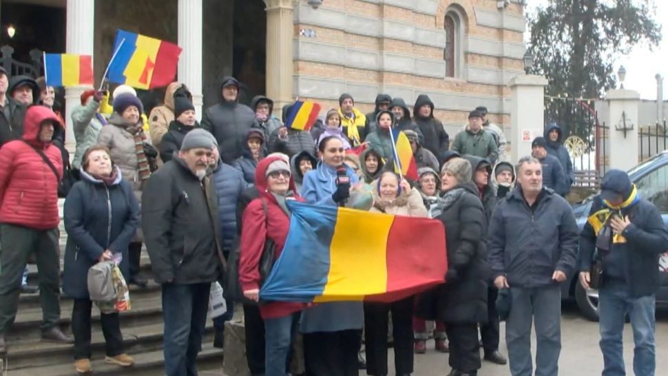 Alexandra Păcuraru, alături de românii care au ajuns să se simtă străini în propria țară: „Oamenii vor turul doi înapoi!” - VIDEO