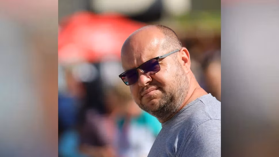 Reacția influencerului BobbyD, după ce contul de TikTok al Realitatea Plus a fost închis: ”Cenzura în România atinge cote maxime”-VIDEO