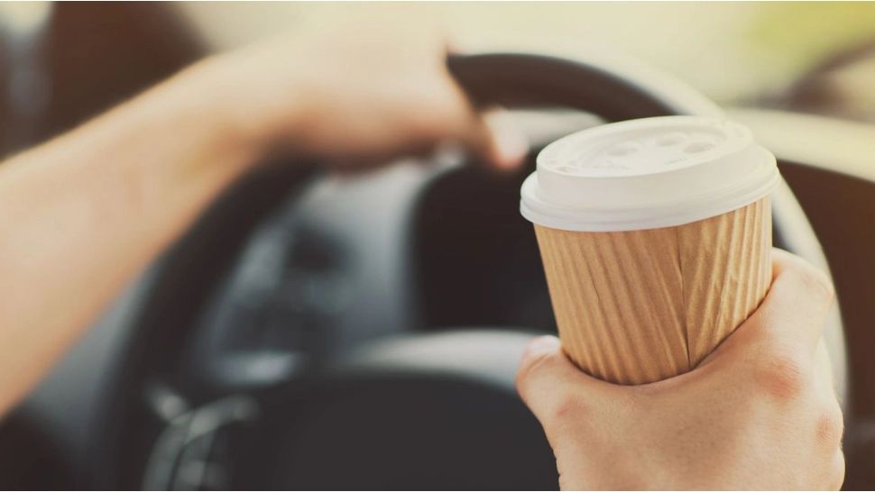 Mitul din spatele cafelei a fost spulberat. Motivul pentru care șoferii nu ar trebui să o consume atunci când se află la volan