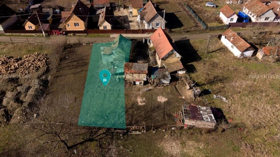 Casă cu teren de aproape 300 mp la preț de mașină. Cea mai ieftină proprietate din România costă doar 10.000 de euro