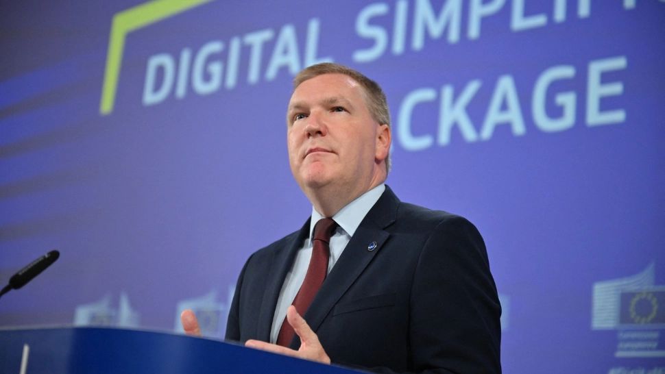 Consultări oficiale la București. Comisarul UE pentru Justiție, Michael McGrath, primit de Ilie Bolojan