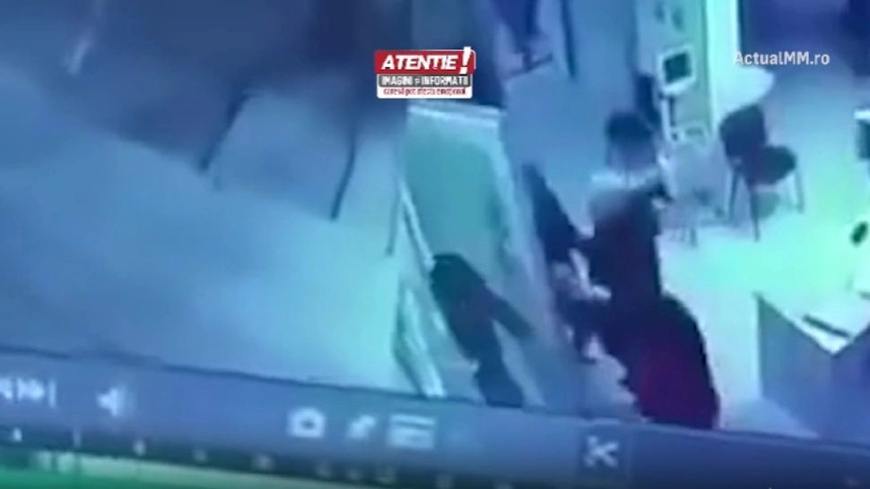 Medic, bătut în timp ce încerca să salveze o viață. A fost atacat de ginerele pacientei chiar în sala de resuscitare