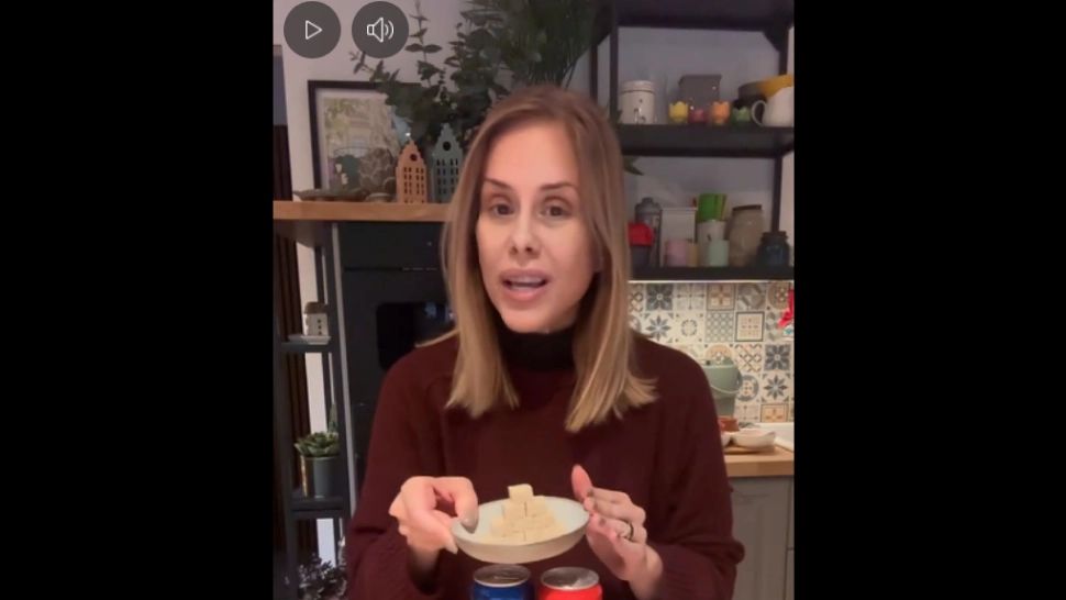 Câte cubulețe de zahăr conține o doză de suc. Semnal de alarmă tras de Mihaela Bilic: "Recomandarea mea este să mâncați zahărul în prăjitură"