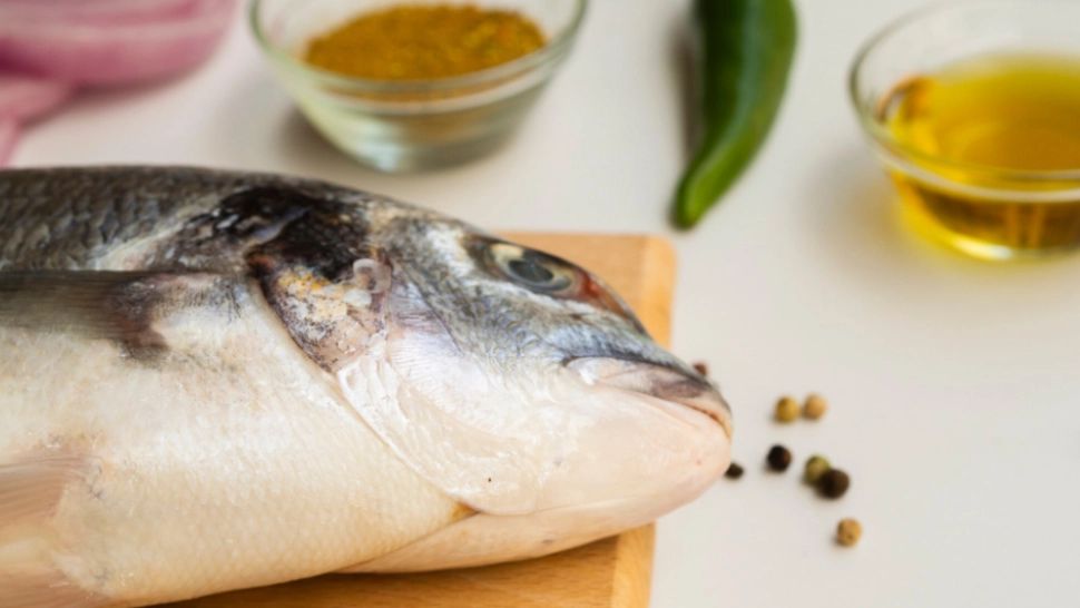 Cel mai periculos pește din lume se vinde ca pâinea caldă în magazine. Bomba cu otravă din galantar, explicată de specialiști