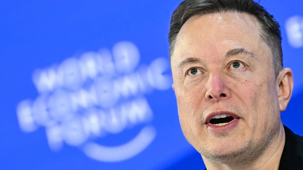 Elon Musk schimbă direcția: renunță la Marte și mută ambițiile de colonizare pe Lună