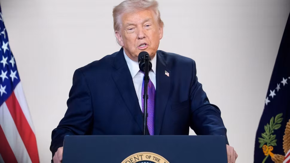 Trump ar fi cerut redenumirea unei gări și a unui aeroport cu numele său, altfel nu deblochează fonduri federale