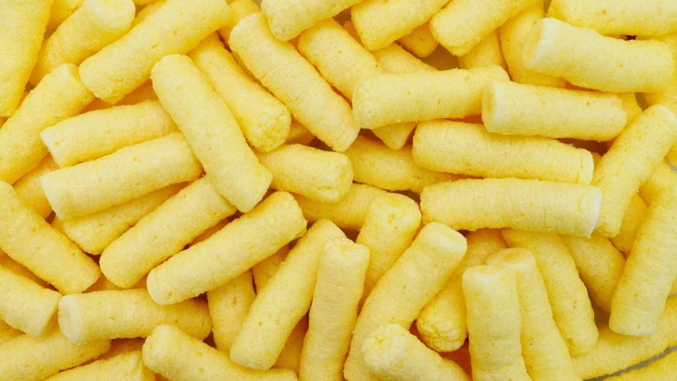 Pericolul ascuns în pungile de pufuleți. Analizele de laborator care i-au alarmat chiar și pe specialiști 