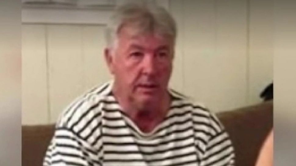 Femeie, vândută de soț pentru bani. Victima a avut peste 120 de clienți și era pusă în anunțuri online