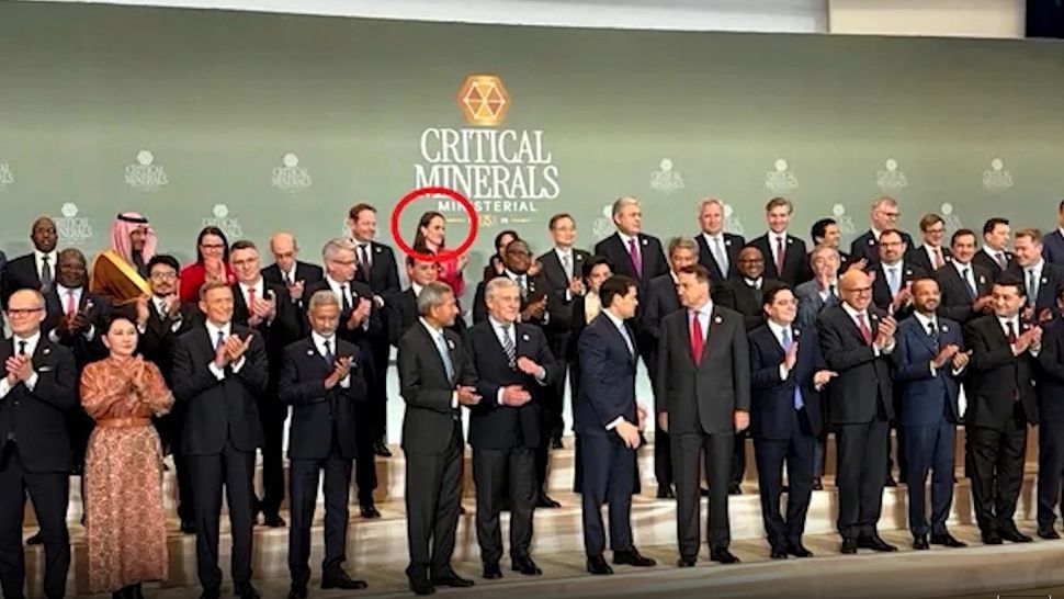 Oana Țoiu, ignorată total la summitul american. Moment rușinos: delegația României, așezată pe ultimele rânduri -VIDEO