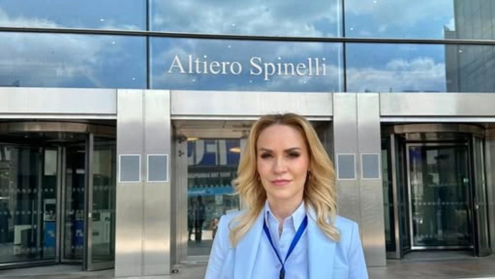 Gabriela Firea, reacție dură în scandalul privind repatrierea fiicei lui Victor Ponta: Doar cine are sufletul înnegurat de ură poate vedea “teatru” în suferința unei mame 