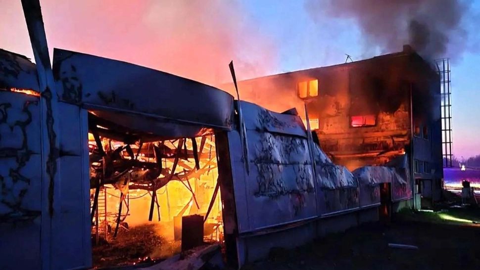 Stare de alertă în Cehia: posibil atac terorist la o fabrică de armament. Fabrica atacată producea drone pentru Ucraina - VIDEO