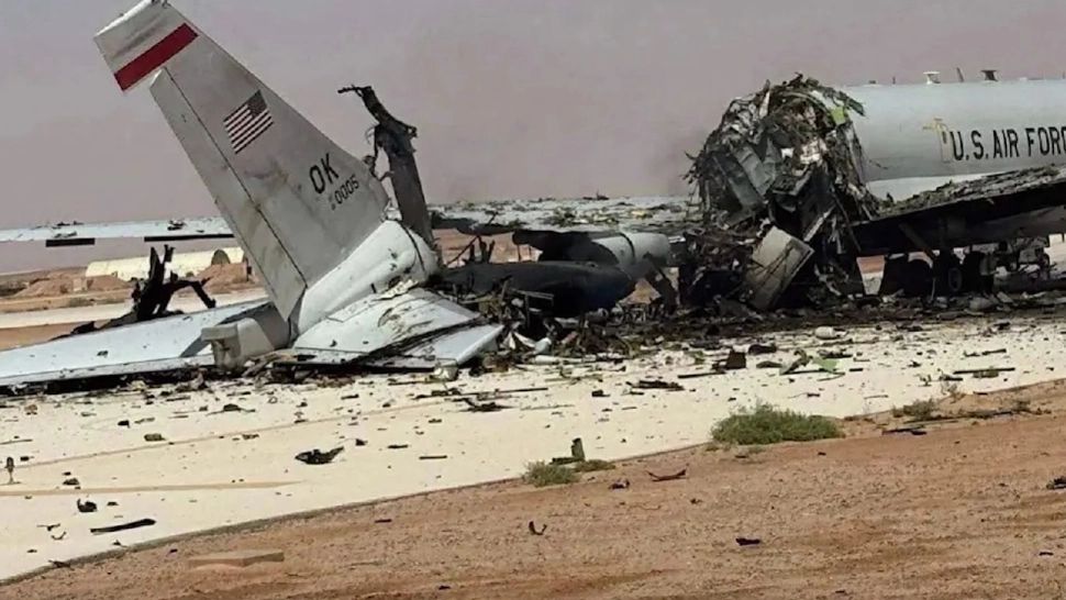 Primele imagini cu avionul american de spionaj distrus de iranieni