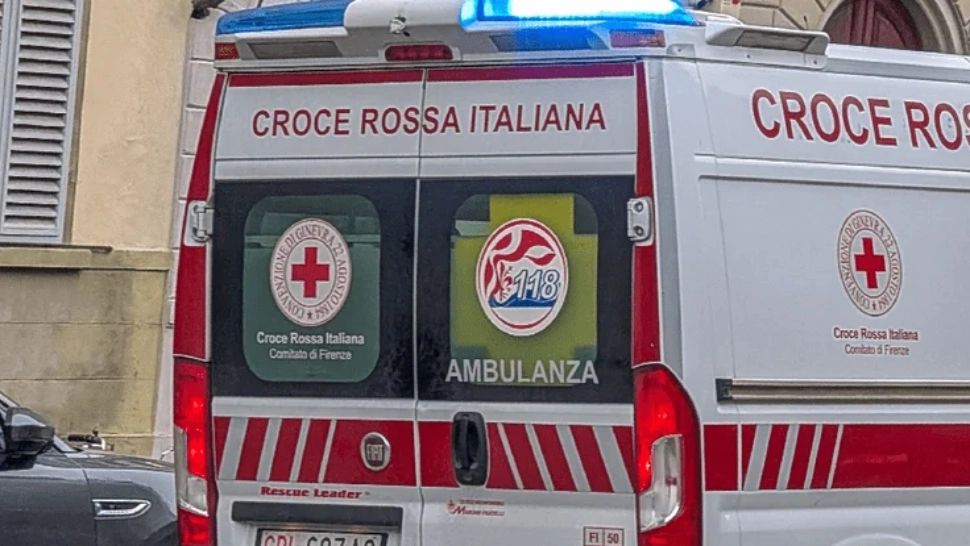 Badantă din Republica Moldova, arestată în Italia după ce ar fi încercat să sugrume o bătrână cu un cablu