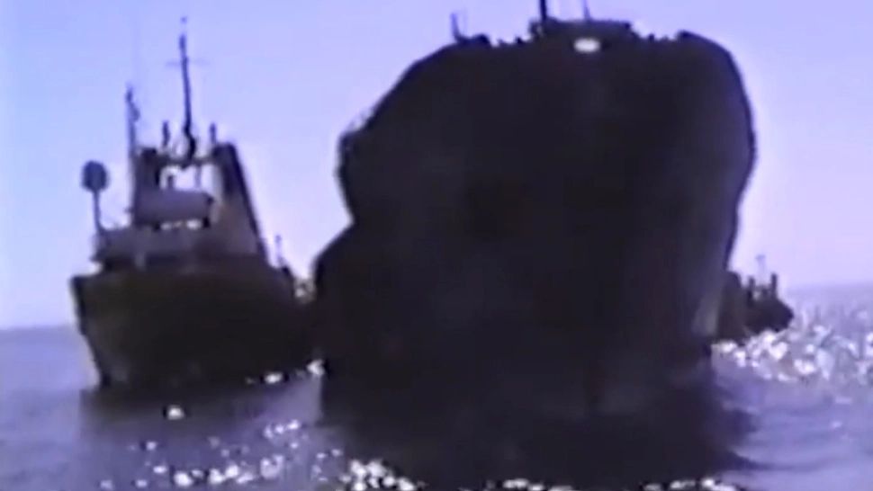 Povestea navei Fundulea. Cum a supraviețuit cargoul românesc atacului cu napalm lansat de iranieni în Strâmtoarea Ormuz VIDEO