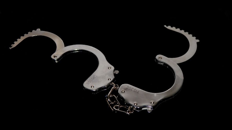 Anchetă de amploare în București: 14 persoane vizate într-un dosar de fraudă în domeniul deșeurilor. Prejudiciu de peste 47 milioane de euro