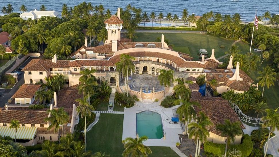 Alertă aeriană lângă Mar-a-Lago: avion civil intrat în zona lui Trump, interceptat de avioane de luptă