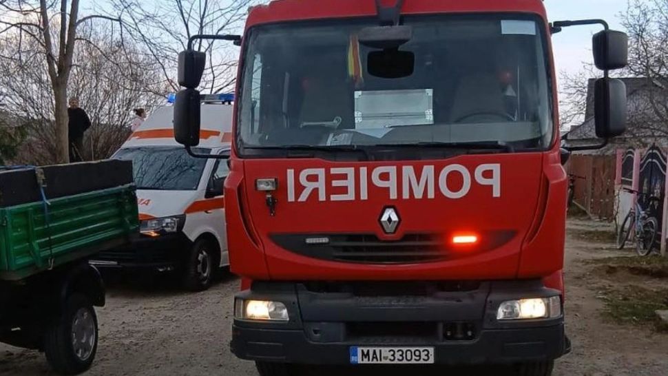  Accident tragic în Neamț. Un bărbat de 55 de ani a murit strivit de o remorcă în propria gospodărie