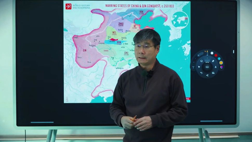 A prezis victoria lui Trump și războiul cu Iranul. Acum „Nostradamus al Chinei" anunță cum se termină războiul, iar veștile nu sunt bune pentru SUA