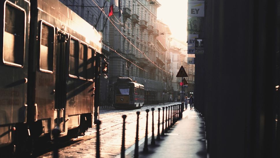 Doi elevi români au fost călcați de tramvai în Praga: minorii se aflau în excursie cu școala