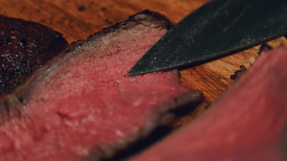 China suspendă importurile de carne de vită din Argentina: antibiotic interzis descoperit într-un transport de 22 de tone