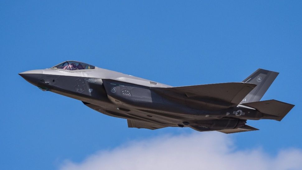 Un avion american F‑35 a aterizat de urgență în Orientul Mijlociu: presa din SUA indică un posibil tir iranian