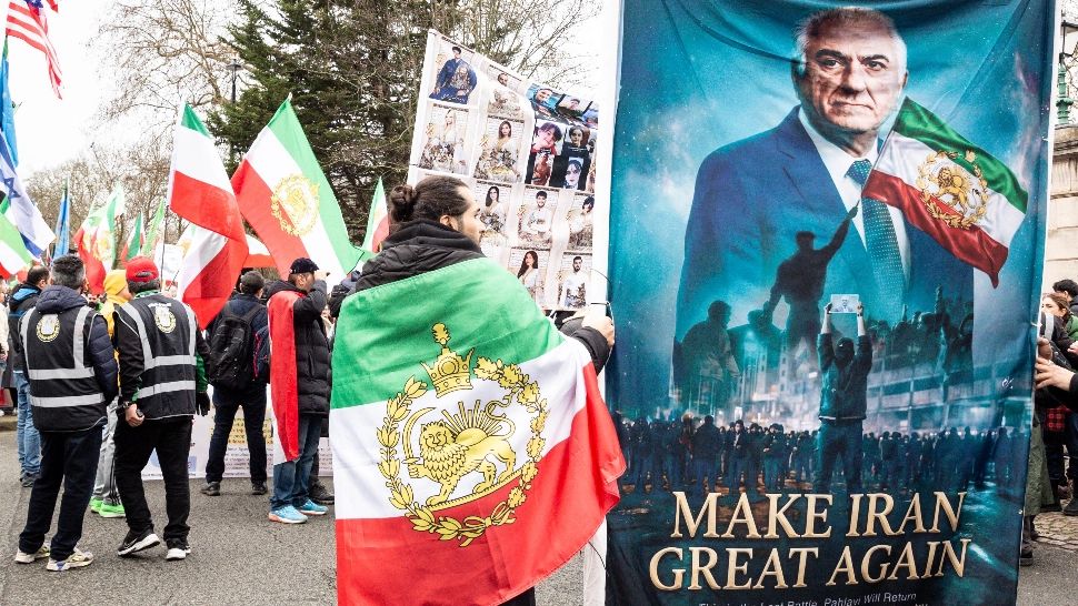 Prințul moștenitor al Iranului cere Europei să sprijine campania militară a lui Donald Trump și tranziția democratică de la Teheran