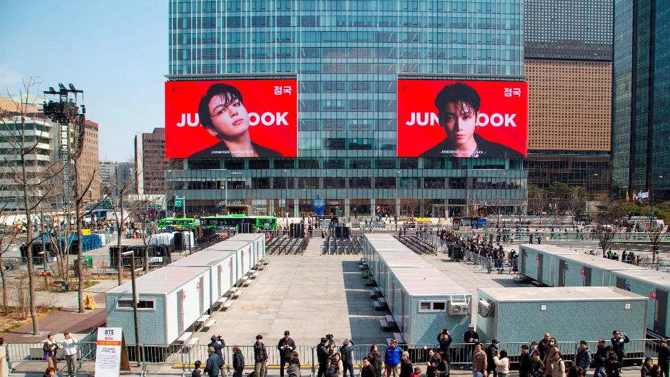 Trupa BTS revine în forță cu noul album „Arirang” și un mega‑concert de 260.000 de fani, susținut sâmbătă, la Seul FOTO&VIDEO