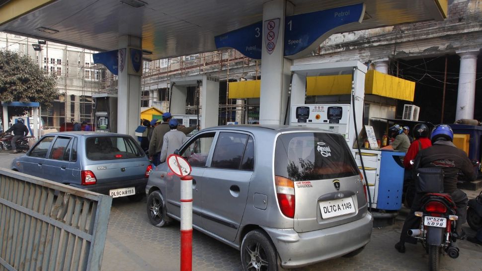 Țările din Asia, măsuri de criză pentru a economisi carburant