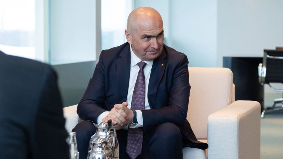 Cele trei scenarii pentru guvernare dacă PSD se retrage. Ce se întâmplă cu Bolojan dacă nu mai are susținerea partidului?